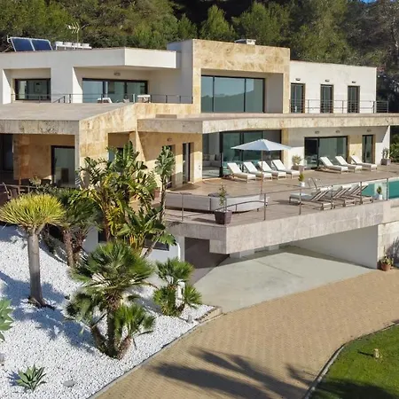Gravity- Luxurious Paradise With Sea View Villa *