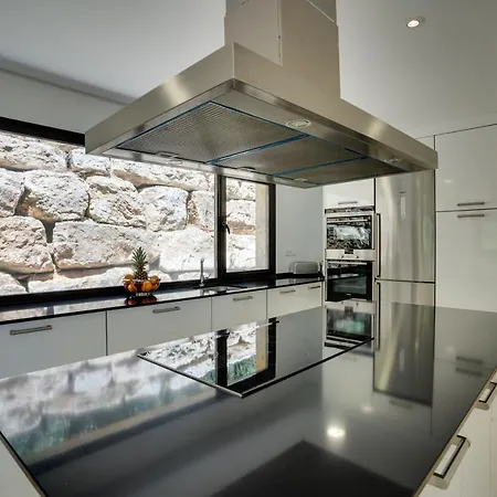Gravity- Luxurious Paradise With Sea View Villa