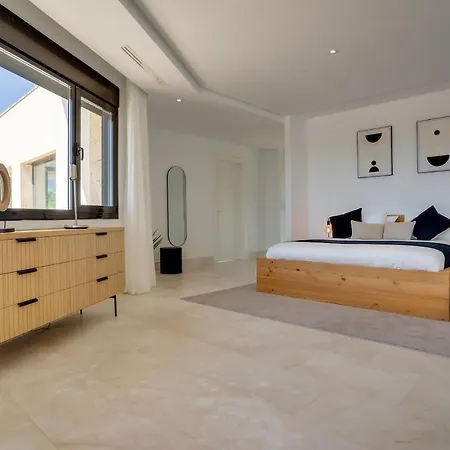 Villa Gravity- Luxurious Paradise With Sea View *